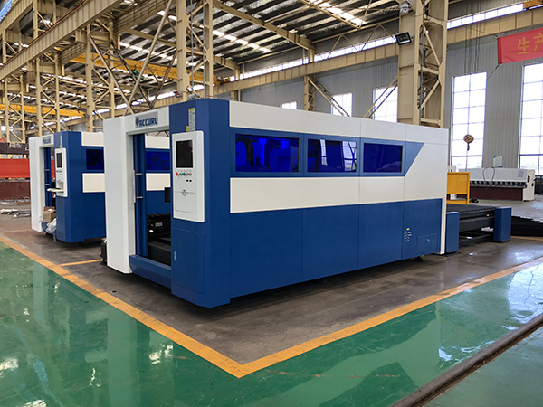 Grandformata Fibra Lasero 3kw Stainless Carbon Steel Steel Sheet Sheet Machine