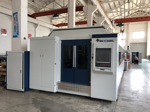 Bona Kvalito 500W 750W 1000W 1500W 2000W 3000W 4000W Metala Fibro Lasera Cutting Machine